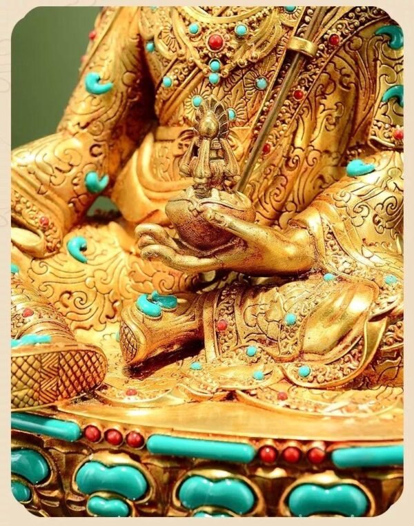 Handmade Tibetan Padmasambhava Statue – Full Gold-Plated Copper Guru Rinpoche